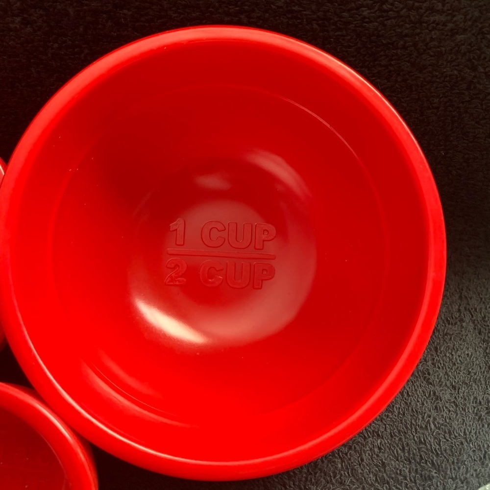 NWOT Red Melamine Nesting Measuring Bowls, Set of 5, 1/8 - 2 Cups - Picture 2 of 10